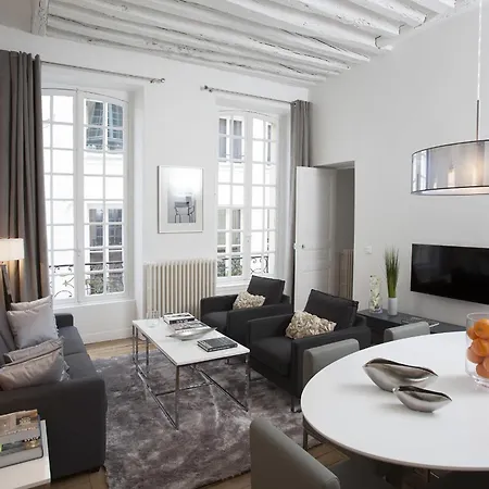 Livinparis - Luxury 2 Bedrooms Le Marais I