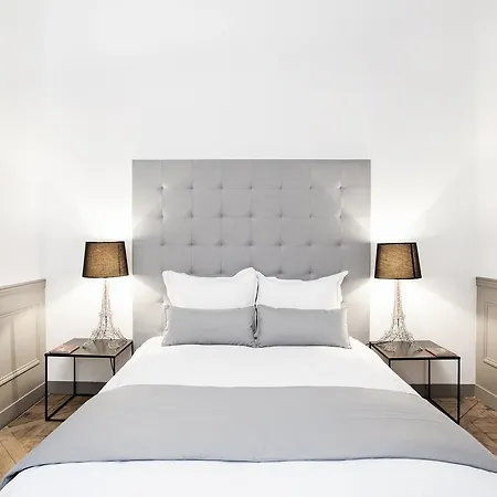 Appartamento Livinparis - Luxury 2 Bedrooms Le Marais I *